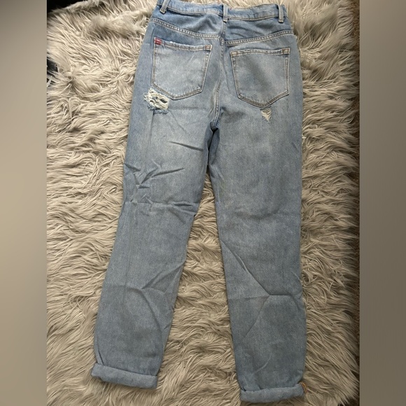 BDG High rise mom jeans - Picture 2 of 3